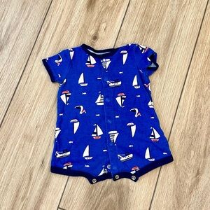 CARTERS INFANT BOYS ONE PIECE ROMPER